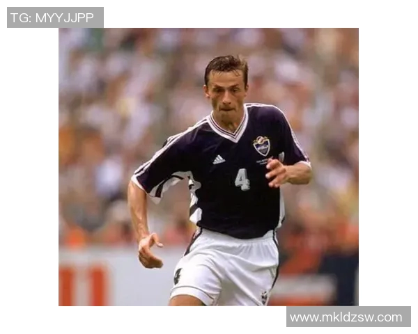 南京足球队在世界杯积分榜上以98分稳居第一引发热议