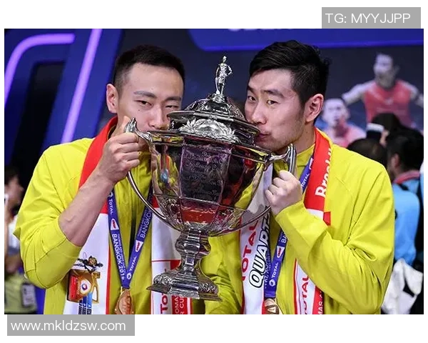 羽毛球战术：重庆羽毛球队的边路渗透体系